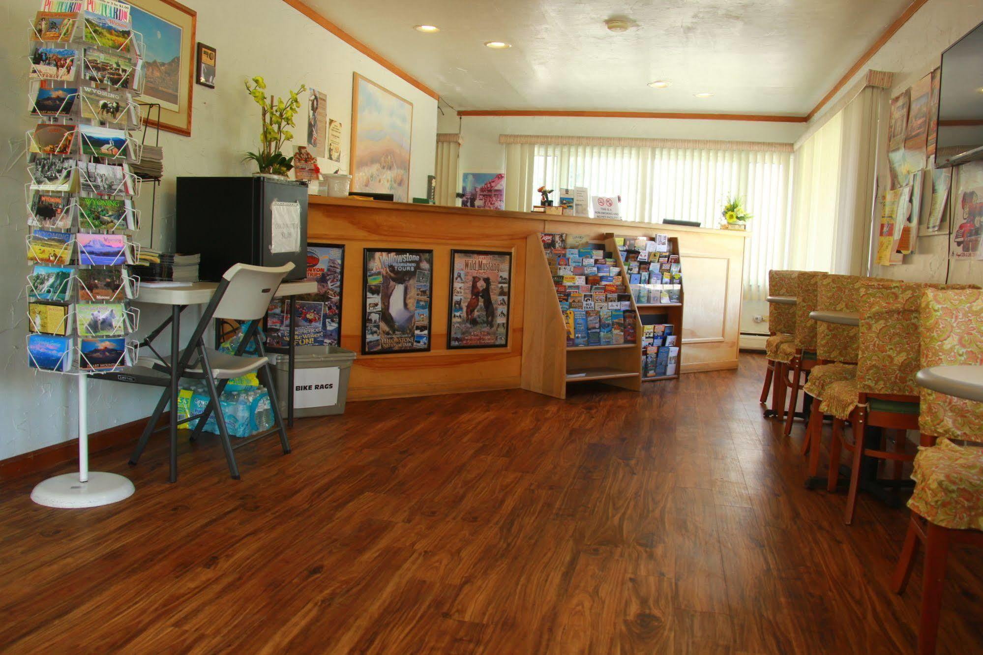 Sunrise Motor Inn โคดี ภายนอก รูปภาพ