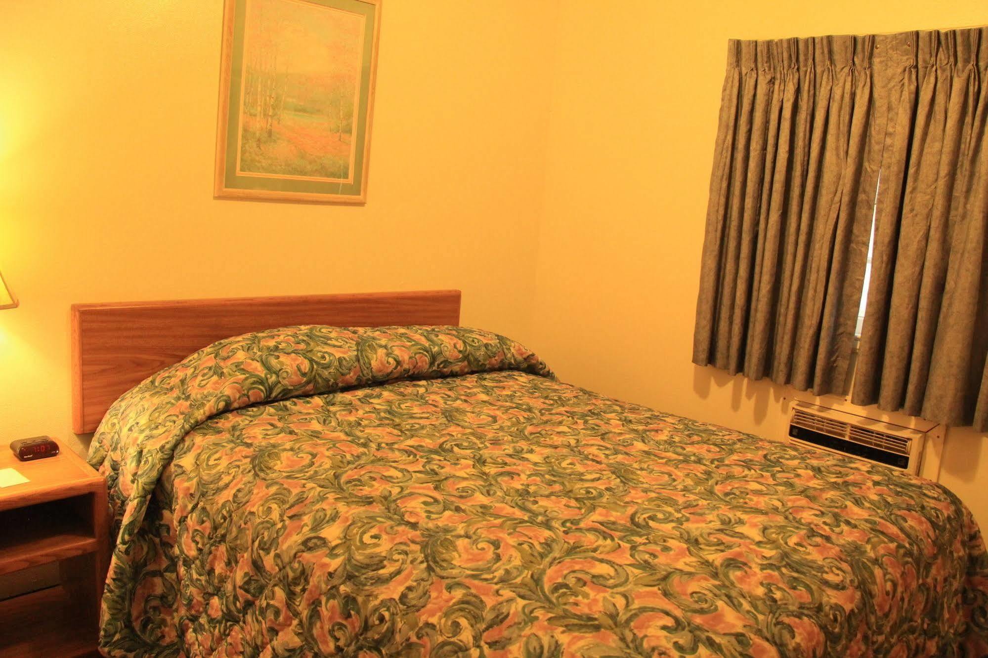 Sunrise Motor Inn โคดี ภายนอก รูปภาพ